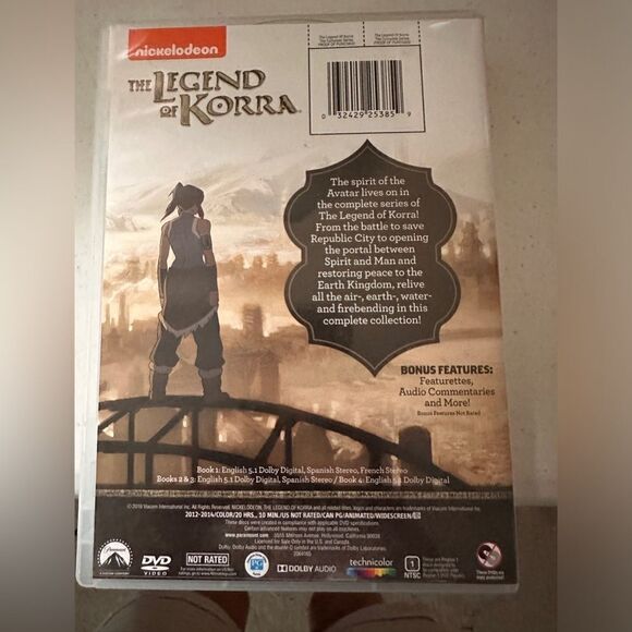 The legend of Korra dvd set - Picture 2 of 4